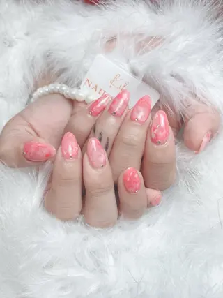 ネイル 💕鈴木ユリ パラジェル/オフ無料のネイルデザイン
