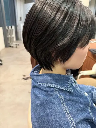 ショート 天瀬吏那メンズパーマ /透明感カラーのヘアスタイル