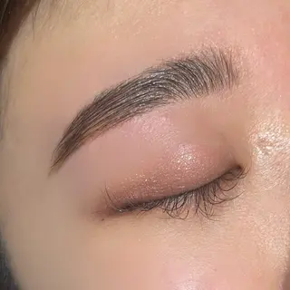 アイブロウ 韓国束感まつげ｜ MANAMI🧸のマツエク・マツパデザイン