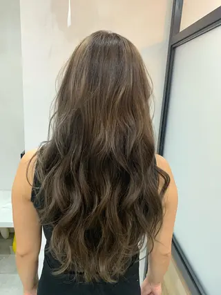 ロング LITTLE _KATOのヘアスタイル