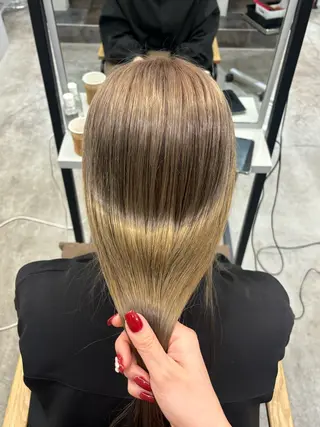 ロング カラー メンズパーマ/透明感 カラー/影山乃愛のヘアスタイル