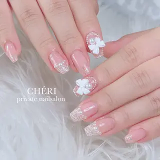 ネイル CHÉRI .のネイルデザイン