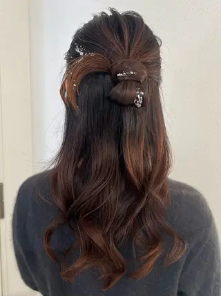 セミロング ヘアアレンジ Hitomi/ 練習モデル募集中のヘアスタイル