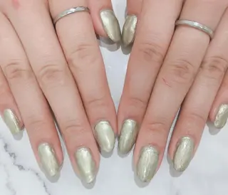 ネイル ネイル＆フラワーサロン〜Ri✦hiro〜鳥栖店所属・HIRATA RIEのネイルデザイン