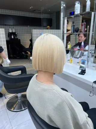 ミディアム カラー 韓国レイヤーカット /REIのヘアスタイル