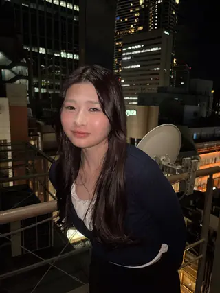 ロング カラー 鹿島 千聖のヘアスタイル