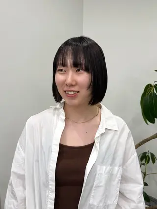 ショート カラー era所属・azumi/ボブ/暖 色/オリーブ/縮毛のヘアスタイル