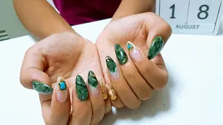 ネイル JEWEL nailのネイルデザイン