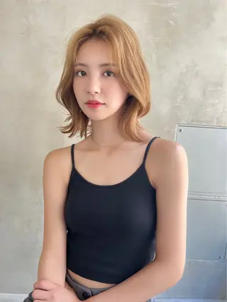 ミディアム Ms.CHARM【ミズチャーム】所属・韓国/レイヤーカット 顔周り/廣瀬達哉のヘアスタイル