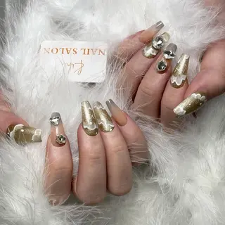 ネイル 💕鈴木ユリ パラジェル/オフ無料のネイルデザイン