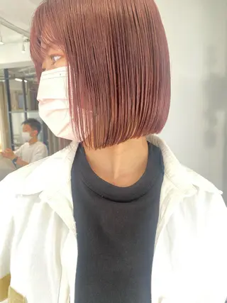 ショート カラー センターパート/ 暖色カラーayuのヘアスタイル