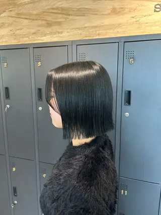 ショート カラー suri-ru hair【スリールヘアー】所属・FURUSAWA AOIのヘアスタイル