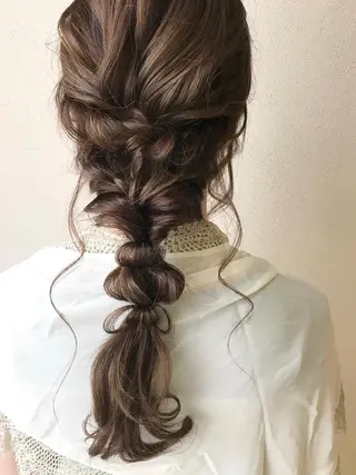 ロング ヘアアレンジ 沢田 瞳のヘアスタイル
