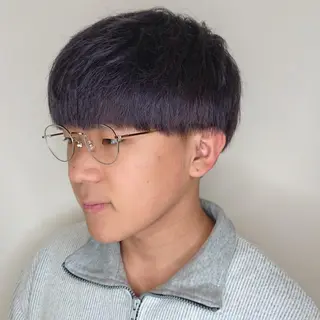 メンズ ブリーチ/ヘアケア/ 艶髪/イギチハルのヘアスタイル