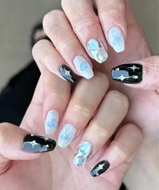 ネイル 新山 聖のネイルデザイン