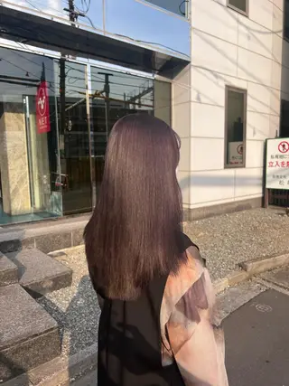 カラー R/🤎 パーマ＆ブリーチ🔥のヘアスタイル