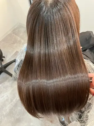 ロング カラー ヘアアレンジ キッズ 横浜関内髪質改善 re:Magoのヘアスタイル