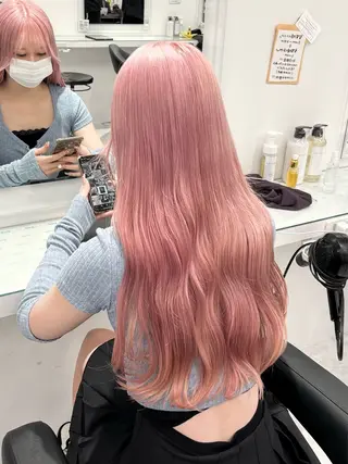 ロング カラー 🩷暖色カラー🩷 BONのヘアスタイル