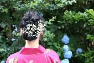 ミディアム ヘアアレンジ LOST CITY 横浜所属・🪐脱白髪染め 🪐松尾菜々美のヘアスタイル