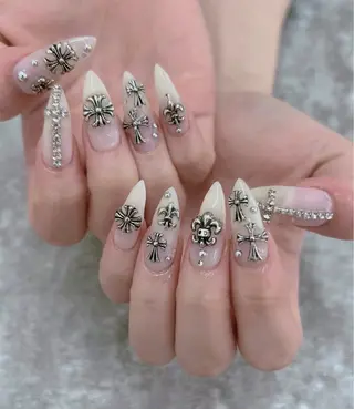 ネイル Chisa Nail Studio所属・チ サのネイルデザイン