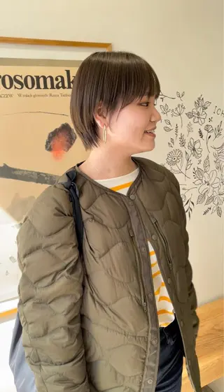 ショート カラー ヒナゴ トヨカズのヘアスタイル