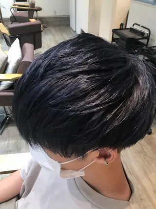 カラー メンズ ブリーチ/髪質改善/ レイヤー/YUTO‎のヘアスタイル