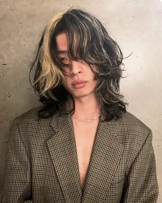 ミディアム カラー パーマ デザインカラー⭐︎★ 🐆hyo🐆のヘアスタイル