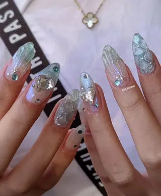 ネイル 3dパーツ/流行り 👧shushu❤️のネイルデザイン