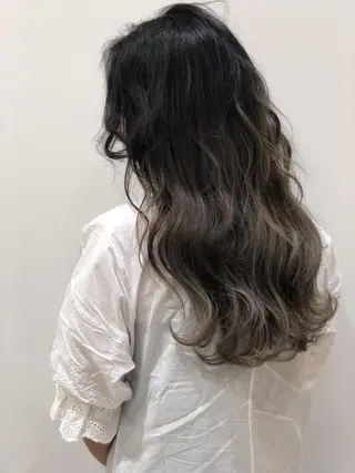 ミディアム due hair 京都駅前店 MILBON オージュア認定サロン【デューヘアー】所属・ハイトーンブリーチ 土坂 由志【京都】のヘアスタイル