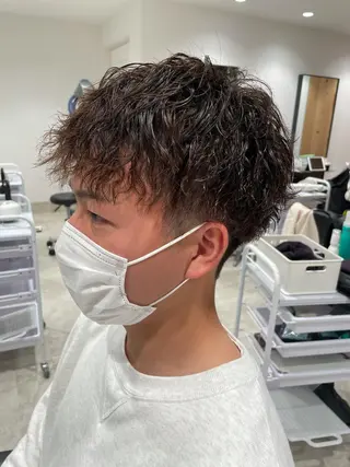 ショート カラー パーマ ヘアアレンジ メンズ パーソナルカラー合わ せたカラー🤍なつみのヘアスタイル