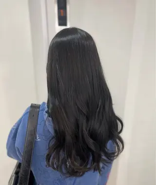 ロング Itsuki/心斎橋 髪質改善/暗髪カラーのヘアスタイル