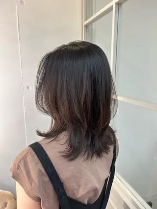 ミディアム すずき さくやのヘアスタイル