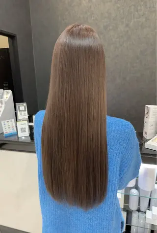 ロング DESIGN SALON  LIA・デザインサロンリア所属・お悩み/縮毛矯正/ 解決/けんすけ🫧のヘアスタイル