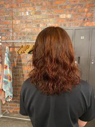 カラー the BRIDGE 加藤みのりのヘアスタイル