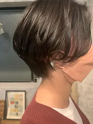 ショート Asti blanche所属・ブリーチなしWカラー /地毛風/小林凪沙のヘアスタイル