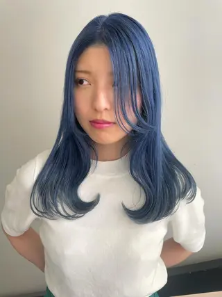 カラー 🎀ボブ+ハイトーン シュカ👶🏻のヘアスタイル