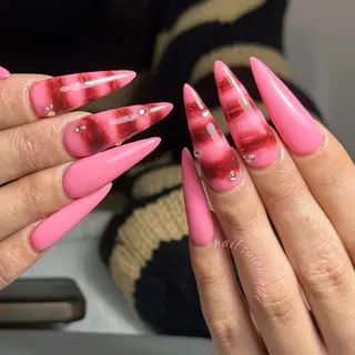 ネイル 💕鈴木ユリ パラジェル/オフ無料のネイルデザイン