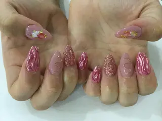 ネイル 💎🐰 saki. m 🐰💎のネイルデザイン