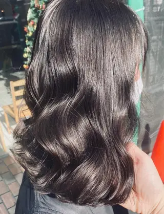 ミディアム カラー 艶髪レイヤーの王 復活の大澤竜馬のヘアスタイル