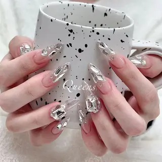 ネイル Queens マオのネイルデザイン