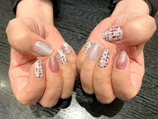 ネイル 手塚 里奈のネイルデザイン