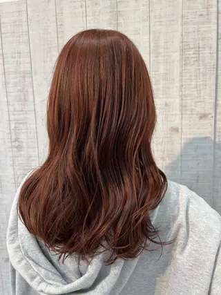 セミロング カラー 藤岡 瑚乃美のヘアスタイル