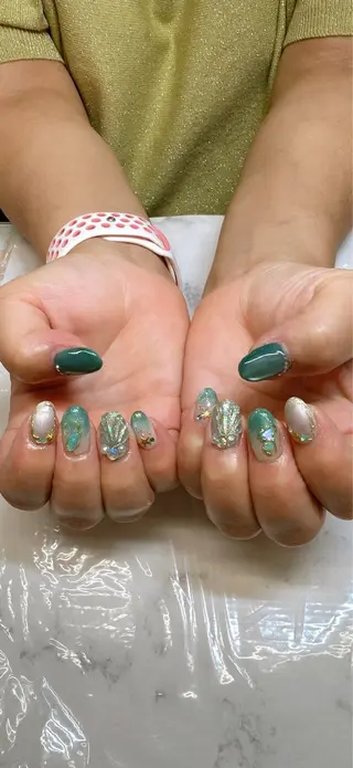 ネイル 💎Guarendo💎錦糸町店所属・✨アン ミユ✨のネイルデザイン