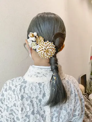 セミロング ヘアアレンジ oggi +KENJE所属・大平 美沙のヘアスタイル