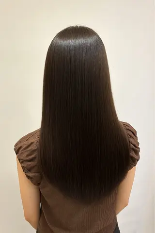 ロング カラコレ難波店 HIROのヘアスタイル