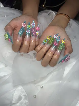 ネイル 🩷momo nail🩷のネイルデザイン
