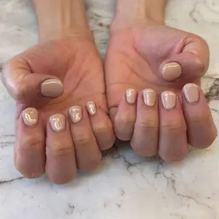 ネイル Honey Bee所属・Honey Bee Mikuのネイルデザイン