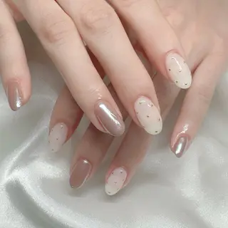 ネイル L'oeillet所属・L'oeillet HIBIKIのネイルデザイン