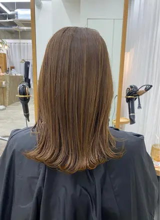 カラー kvell by urban.所属・KVELL ユナのヘアスタイル