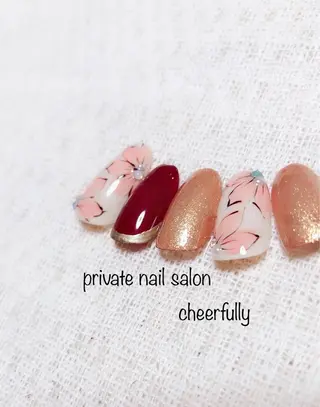 ネイル ⭐️ cheerfullyのネイルデザイン